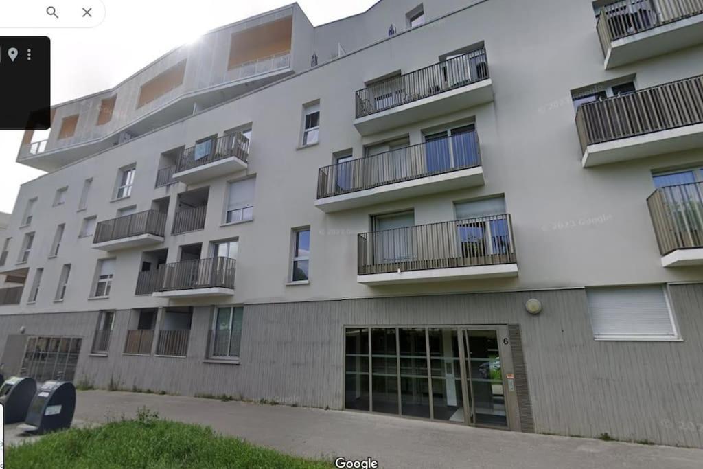 Studio Cergy 5 Min De La Gare Exterior foto